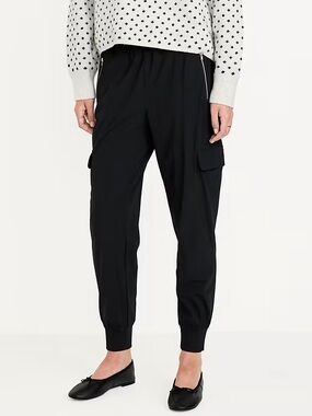 Old Navy Black Cargo Jogger Pants - Women's